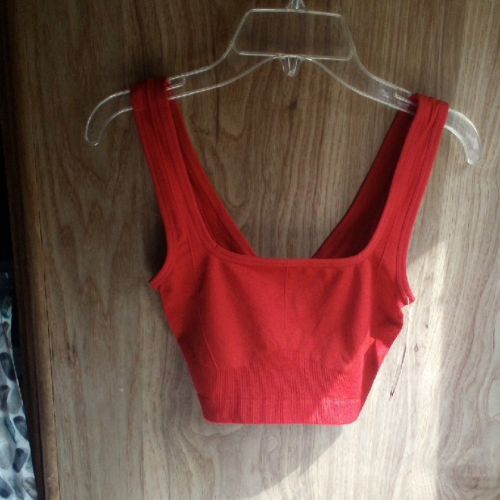 Colsie Red Tank Top - Picture 3 of 8